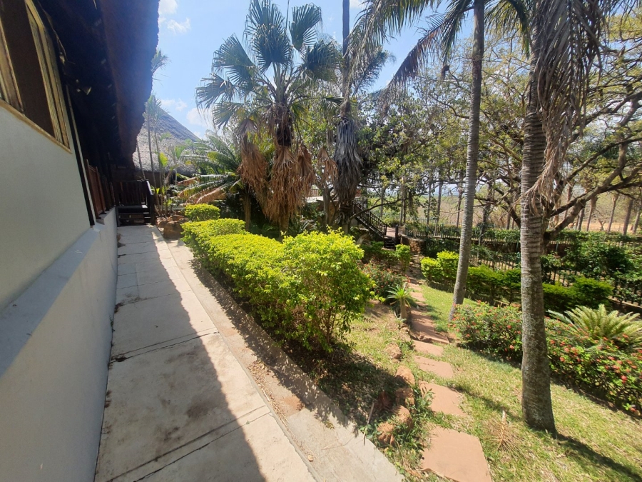 To Let 5 Bedroom Property for Rent in Hartbeespoort Rural North West
